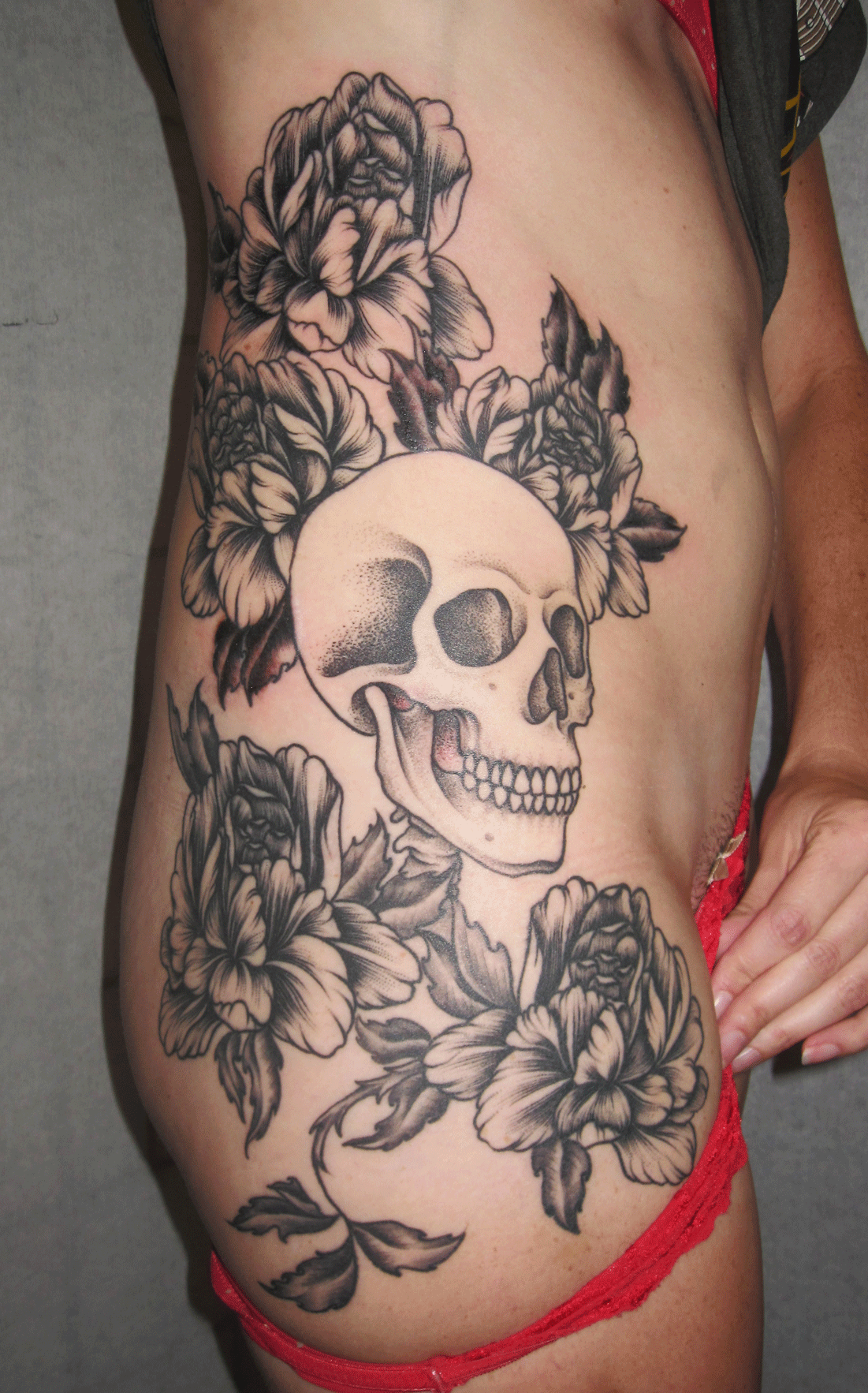 Skull and Flower Tattoo Designs